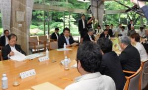 平成24年5月29日　第1回教育懇談会を開催しました