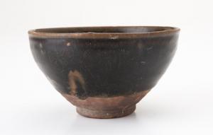 天目茶碗（上品野西金地遺跡）