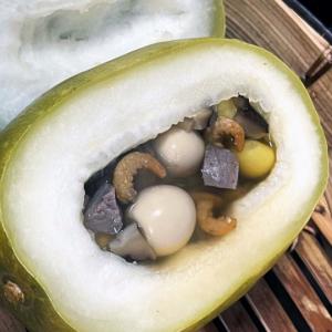 うずら玉子入り冬瓜のスープ