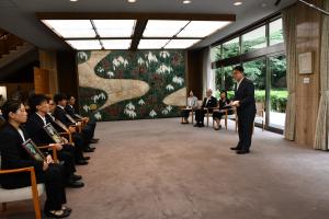 知事からお祝いのことば