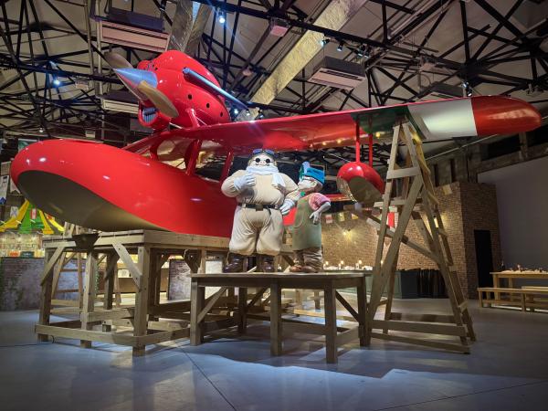 「ジブリの立体造型物展」における「サボイアS-21」の展示風景