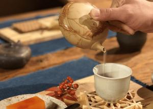 常滑焼急須でのお茶体験