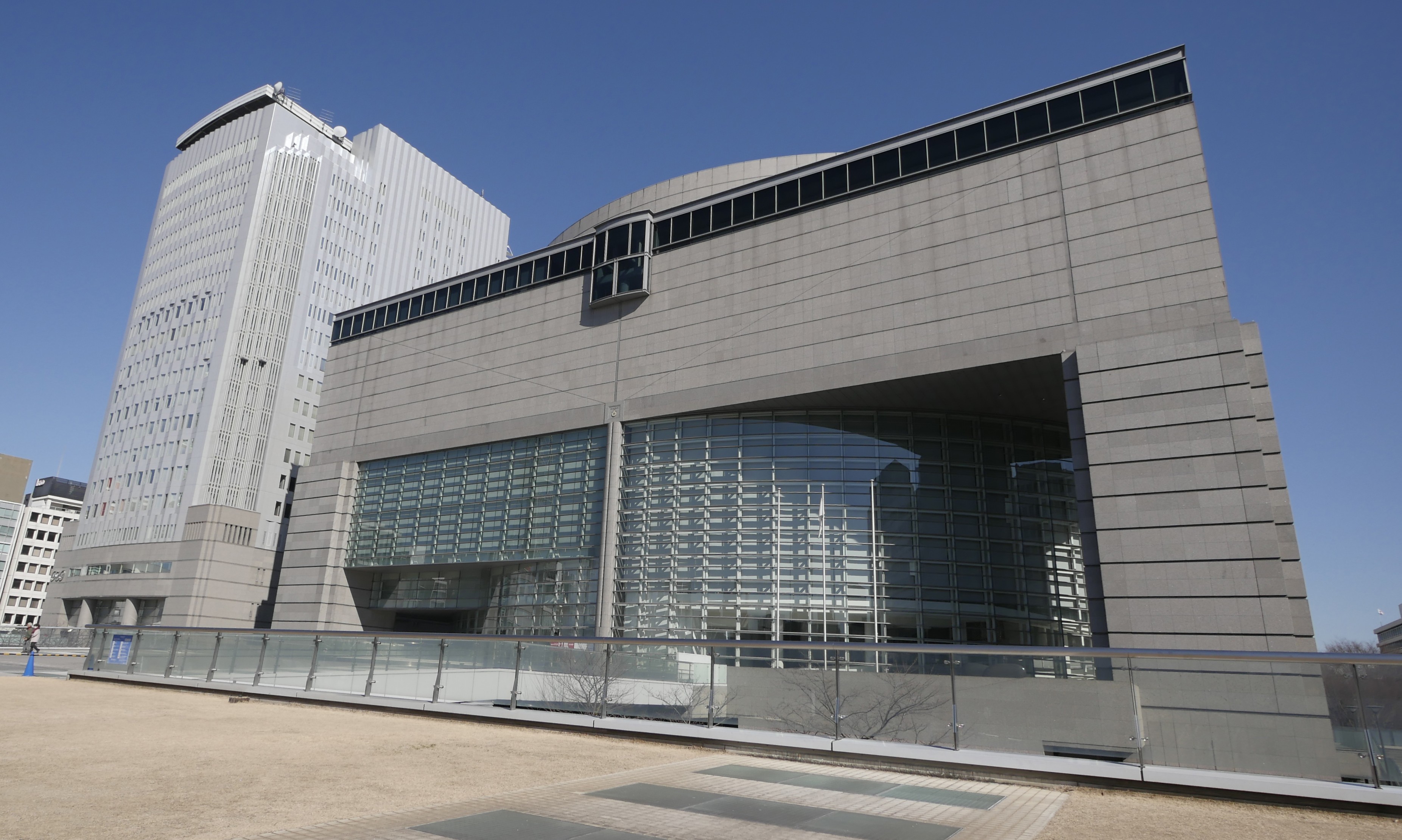 愛知芸術文化センターの画像