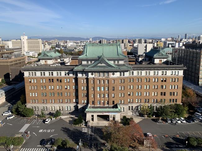 改修前本庁舎全景