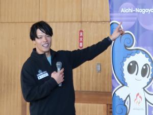 赤いバラの写真です。