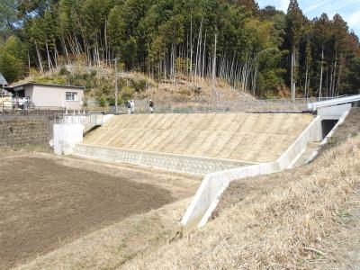 松葉池施工後